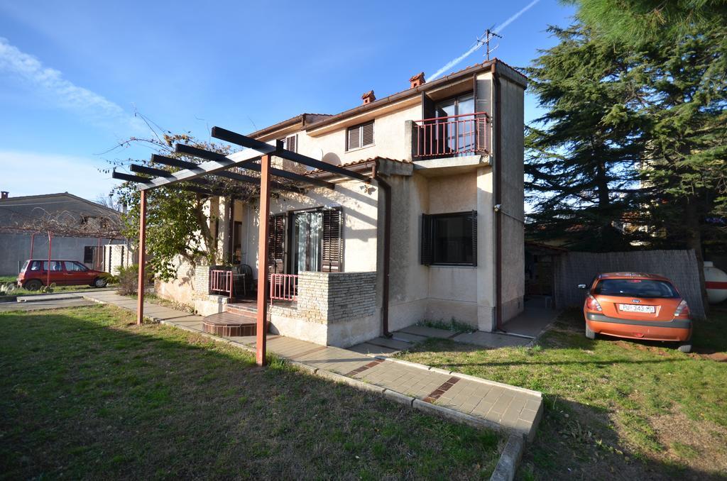 Apartments Jasminka Медулин Экстерьер фото